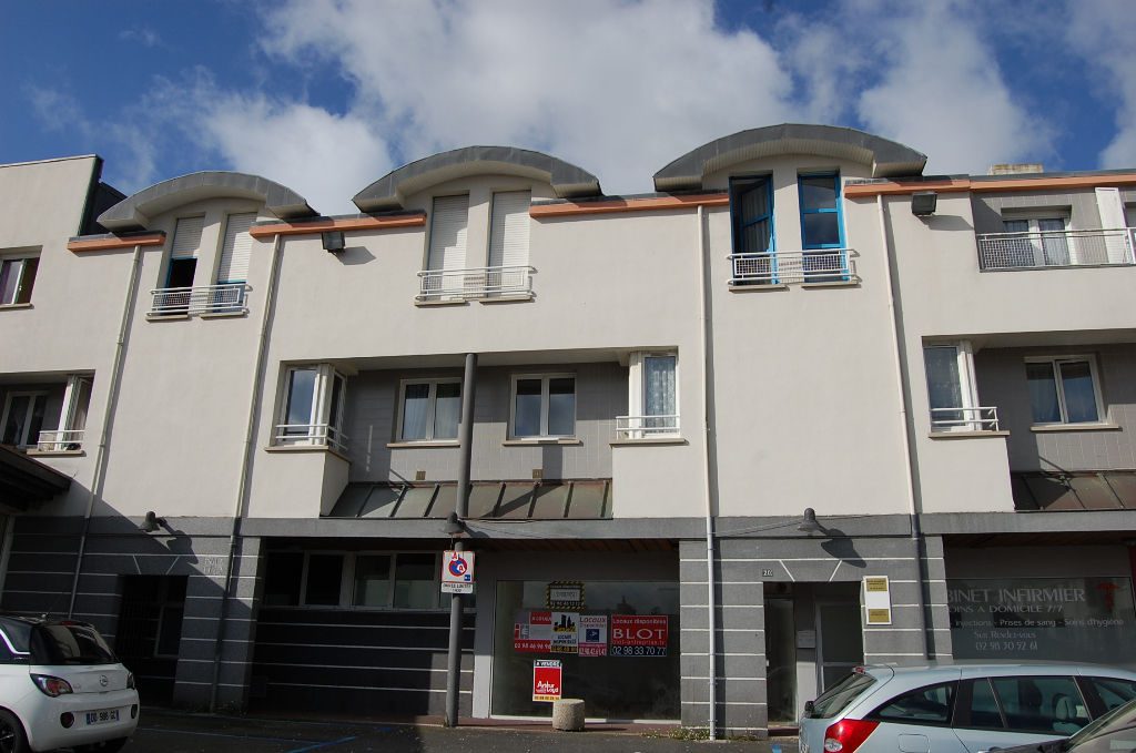 Duplex kerhuon centre